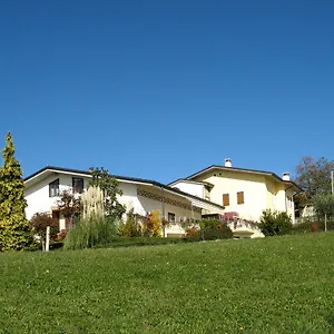 La Rua Hotel Carre